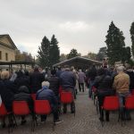 2 NOVEMBRE MESSA MONUMENTALE FOLLA RETRO