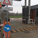 Manutenzione impianti di apertura e chiusura cancelli dei cimiteri.