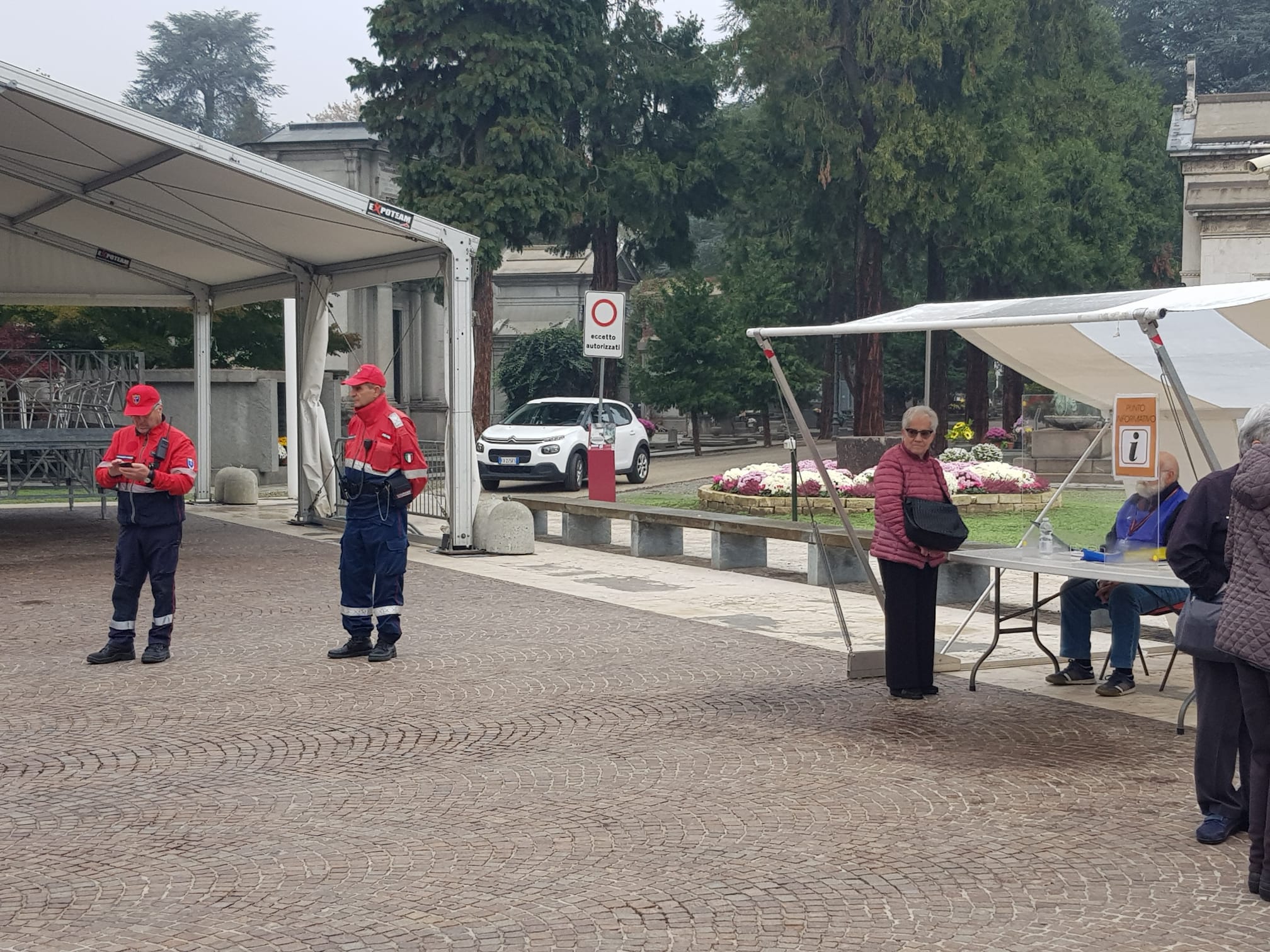 I volontari Anac ingresso Monumentale nov 2022