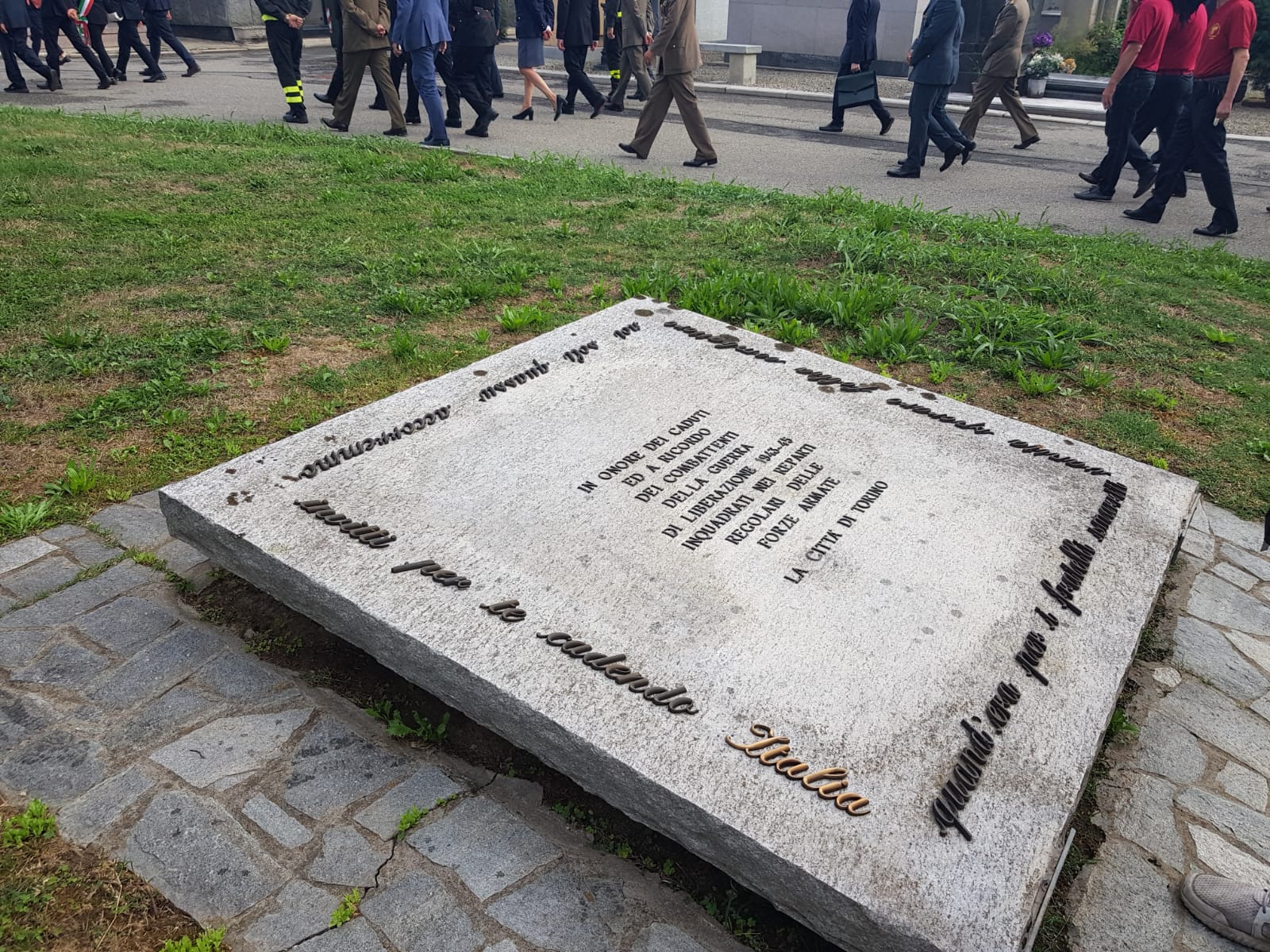 LAPIDE CADUTI 8 SETTTEMBRE