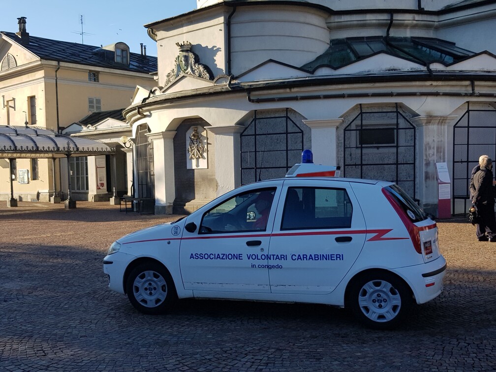 auto volontari carabinieri