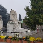 Fiori e monumenti ingresso Monumentale 2 nov 2022