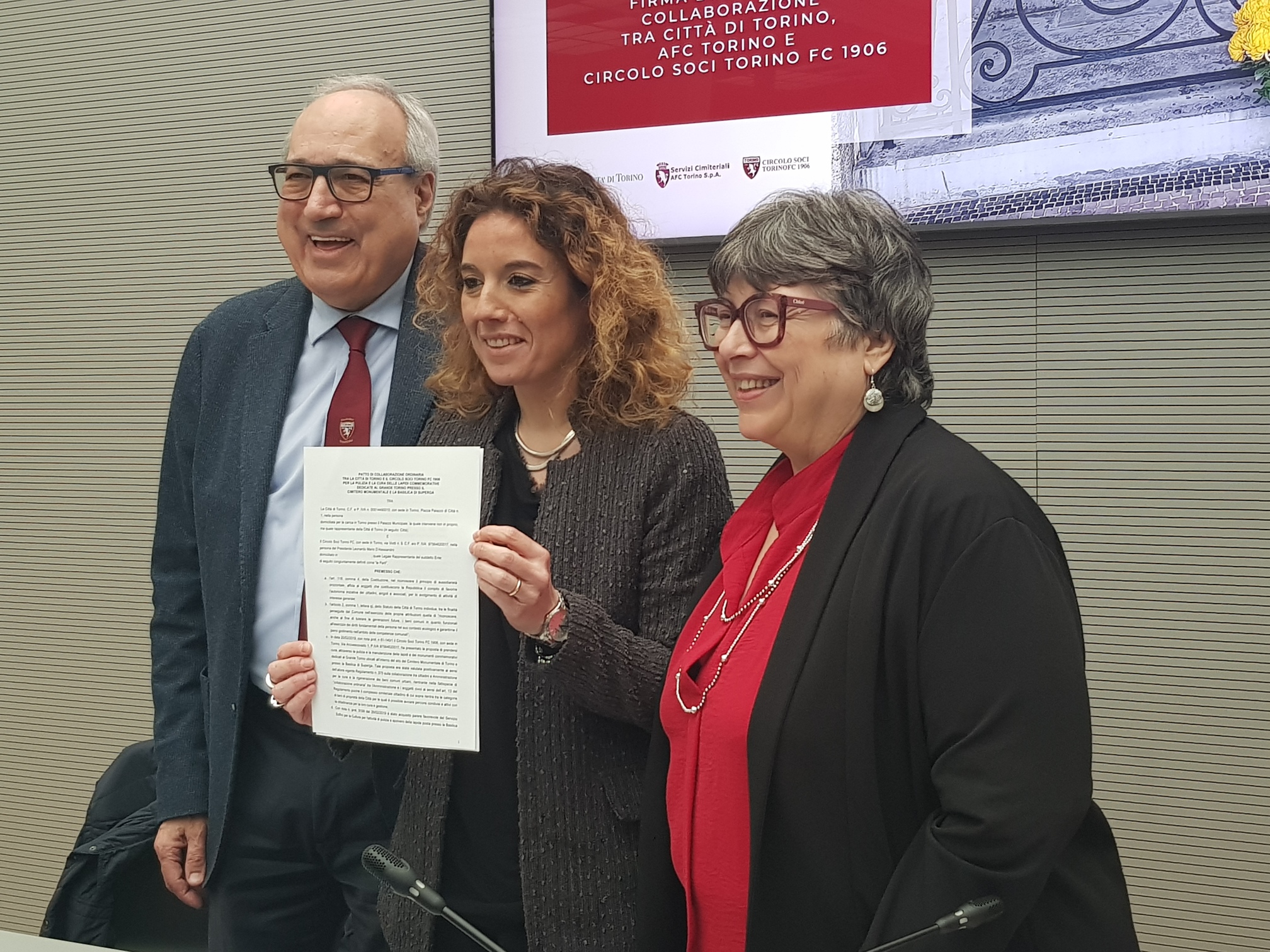 Esposizione accordo alla stampa